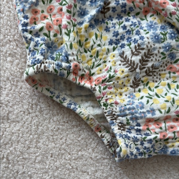 Charlotte & Star Floral Baby Romper - baby girls size 3-6M - Picture 7 of 8